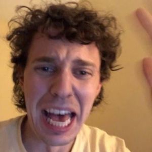 Meet your Posher, Ellie